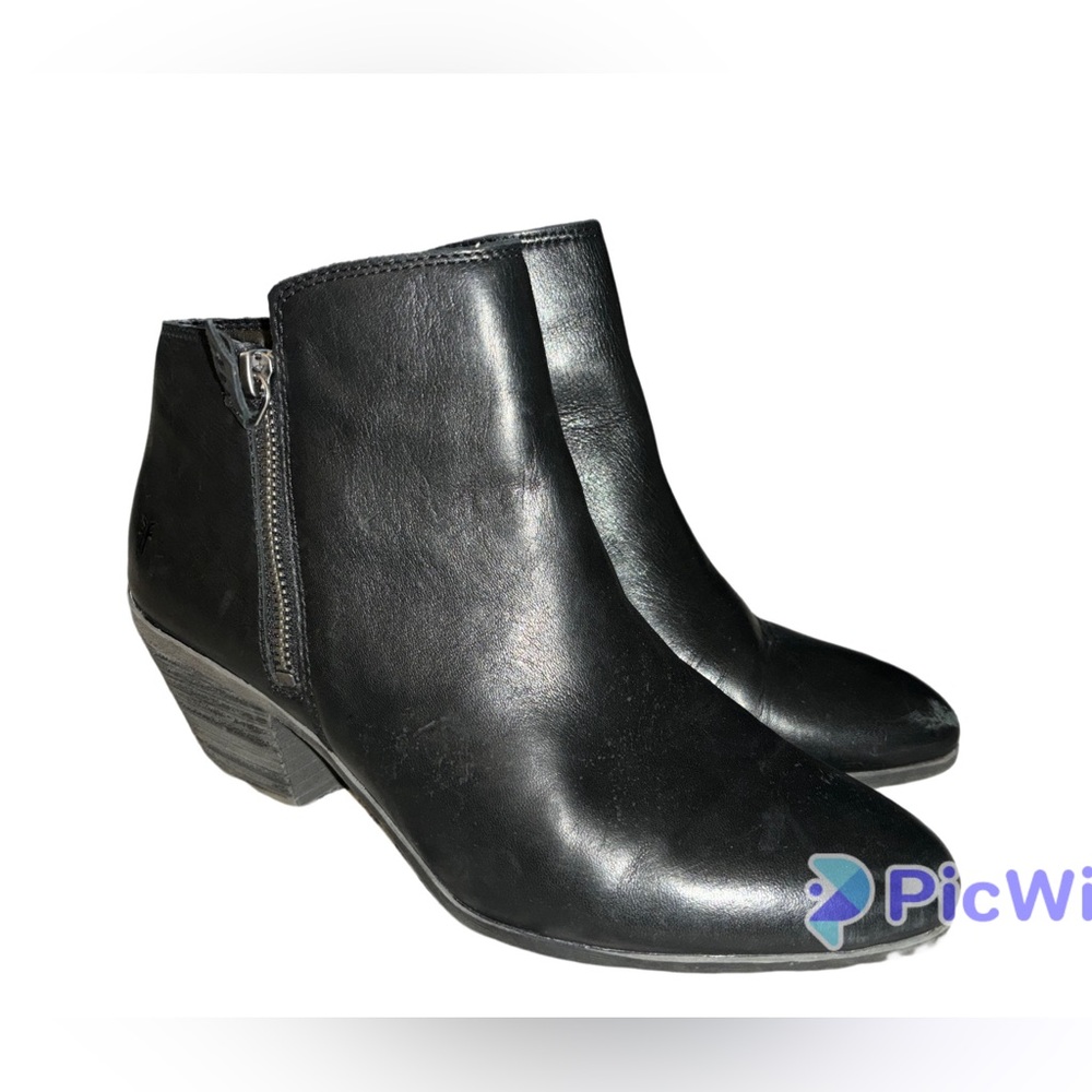 Frye Judith Black Leather Zip Ankle Booties 9.5 - Picture 4 of 9